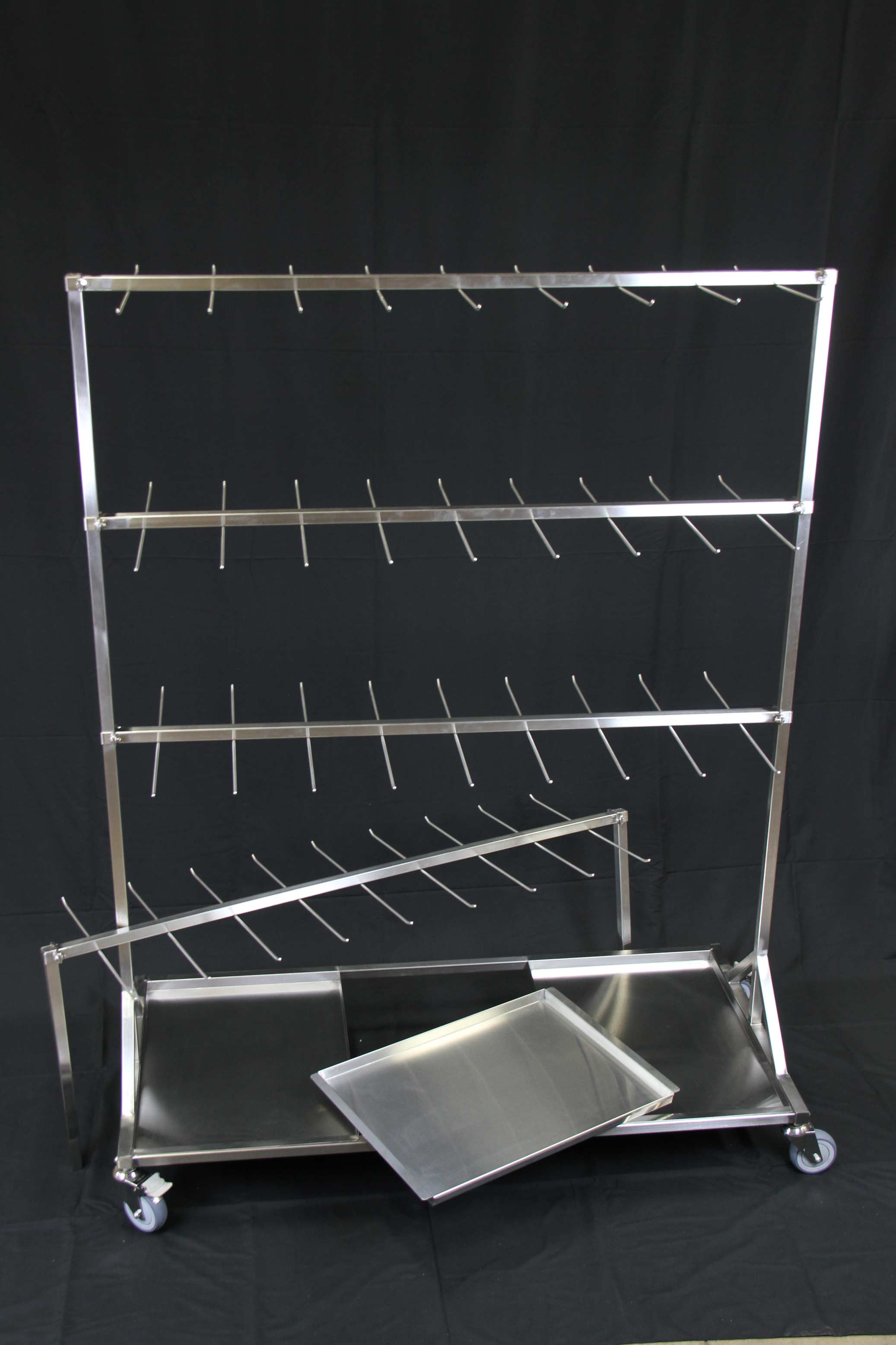 HANGING RACKS Fully adjustable hanging racks Harvest Supply Inc.